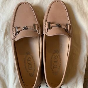 Tod’s women’s loafers / driving shoes size 36